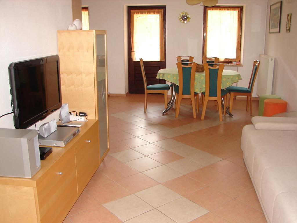 Apartma Veverin Lokve Kültér fotó